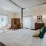 Hotel La 4*