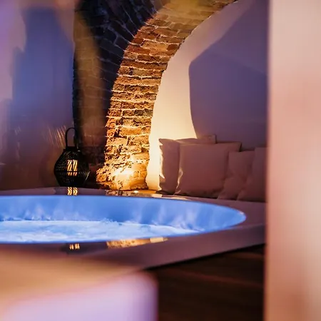 拉维拉酒店 4* 蒙巴鲁佐