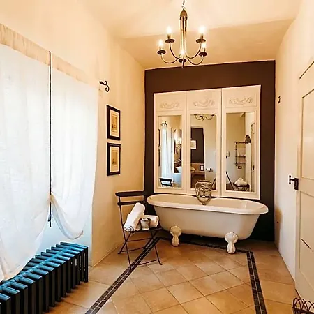 La Hotel 4*