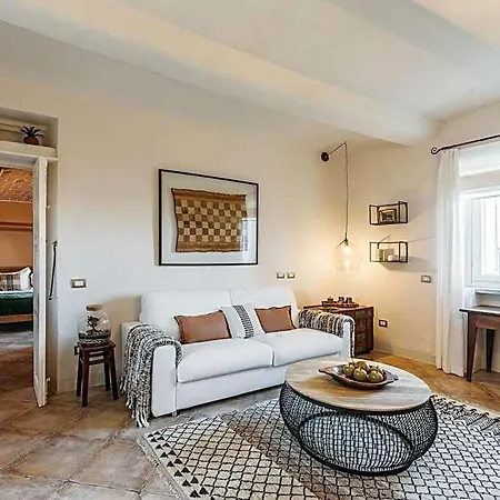 Hotel La 4*