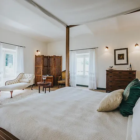 Hotel La 4*